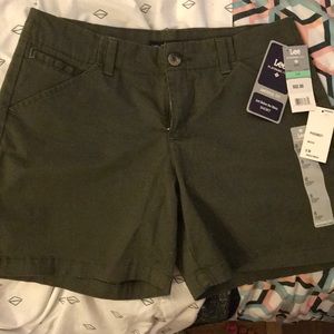 Lee Olive Green Mid-rise Shorts